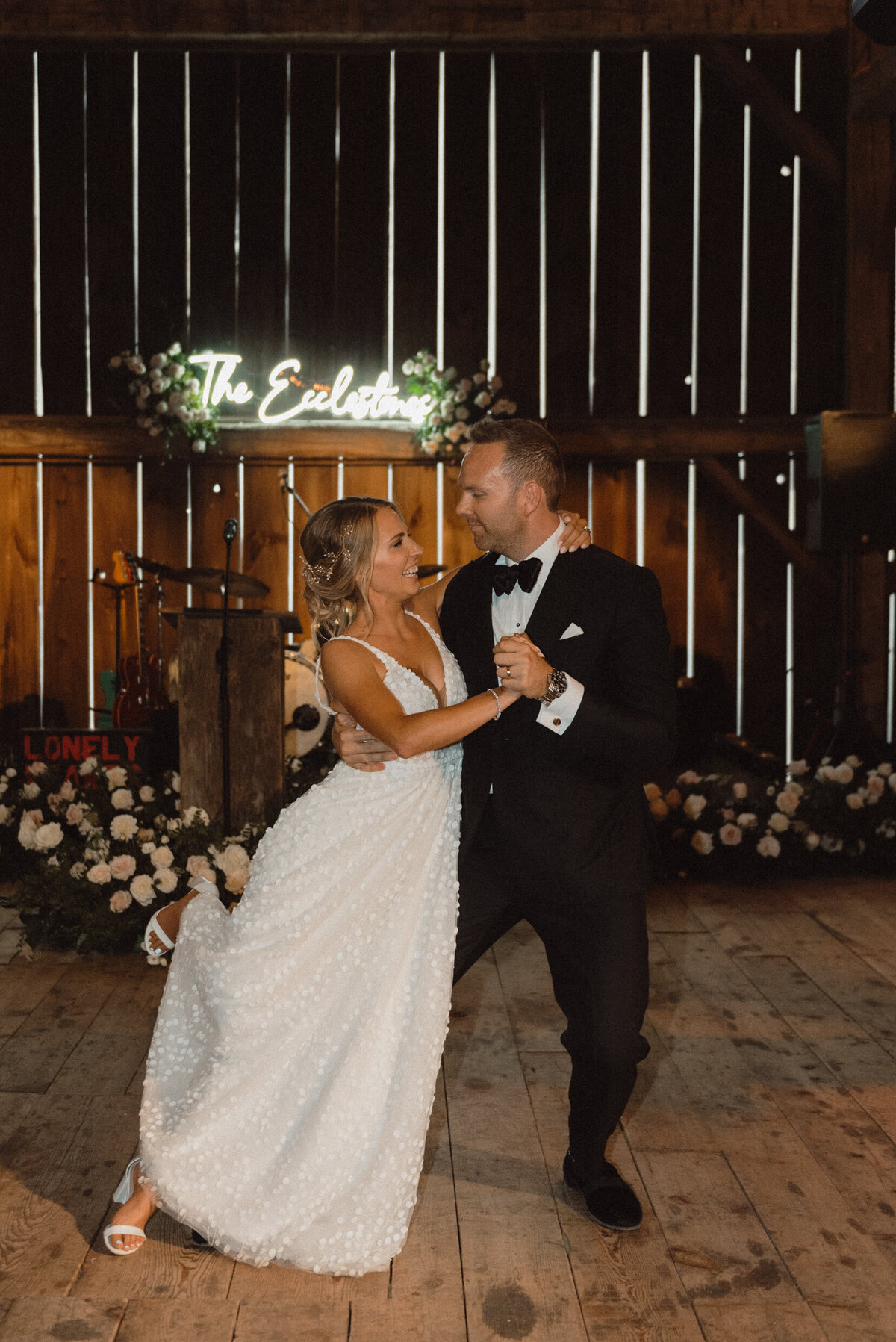 AllieJenningsPhoto-LawrenKyleWedding-SNEAKPEEKS-223