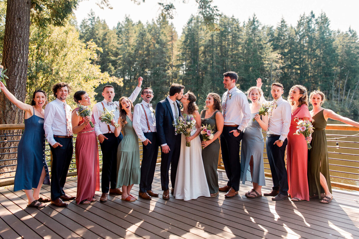 Bridal Party at Lakedale resort Wedding