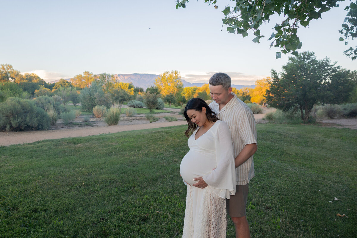 Lifestyle, maternity, family, senior, couple, engagement, event photogrpaher6
