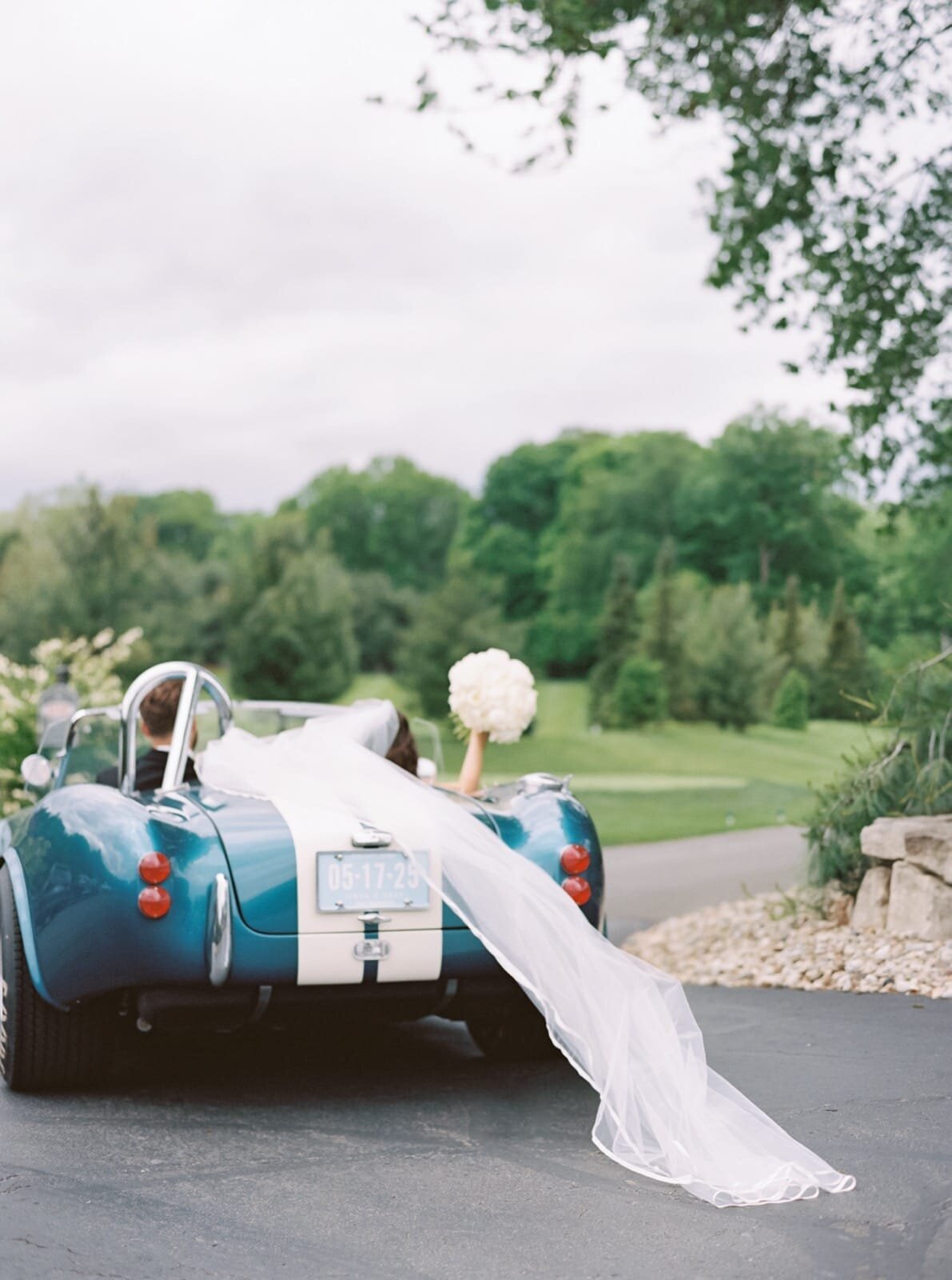 2025_05_17 Jenna + Gray Lake Club Wedding-web-00093