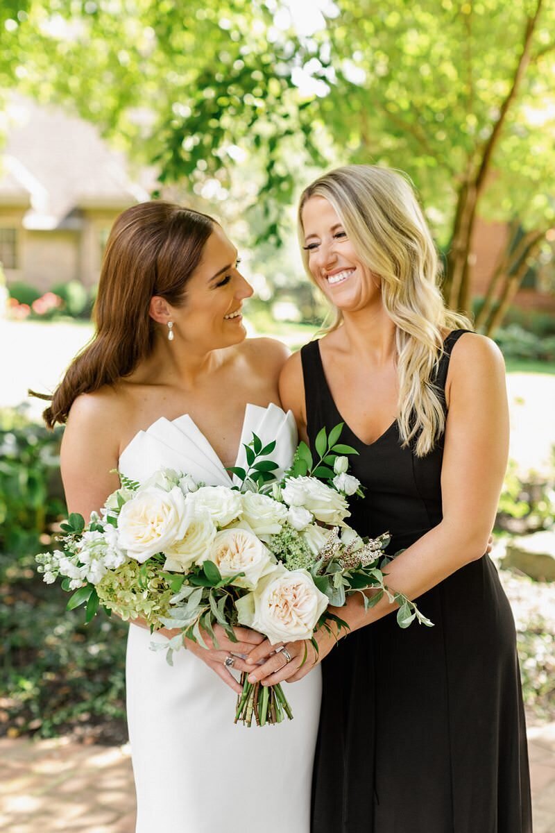 Classic Wedding at City Church of Evansville with Reception at ECC079
