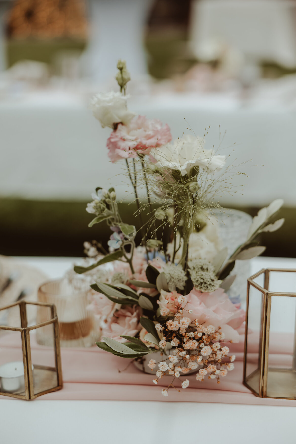 By.Joanna.Photography. Styling R&C-14