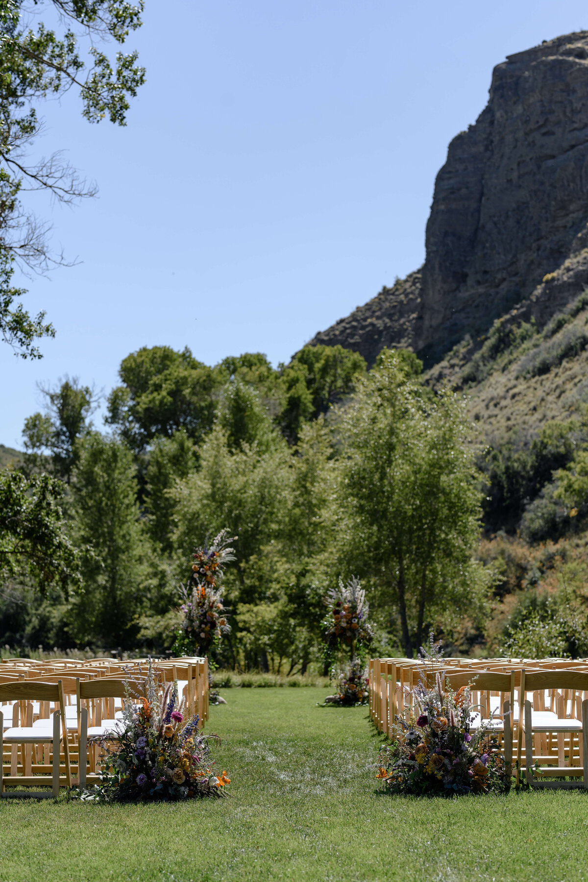 lauren-corey-4u-ranch-wedding-utah-wedding-planner-kaushay-and-co-events-10