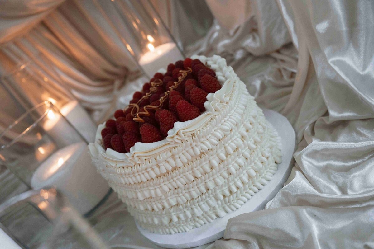 wedding cake designer in cambridgeshire gallery elifs patisserie