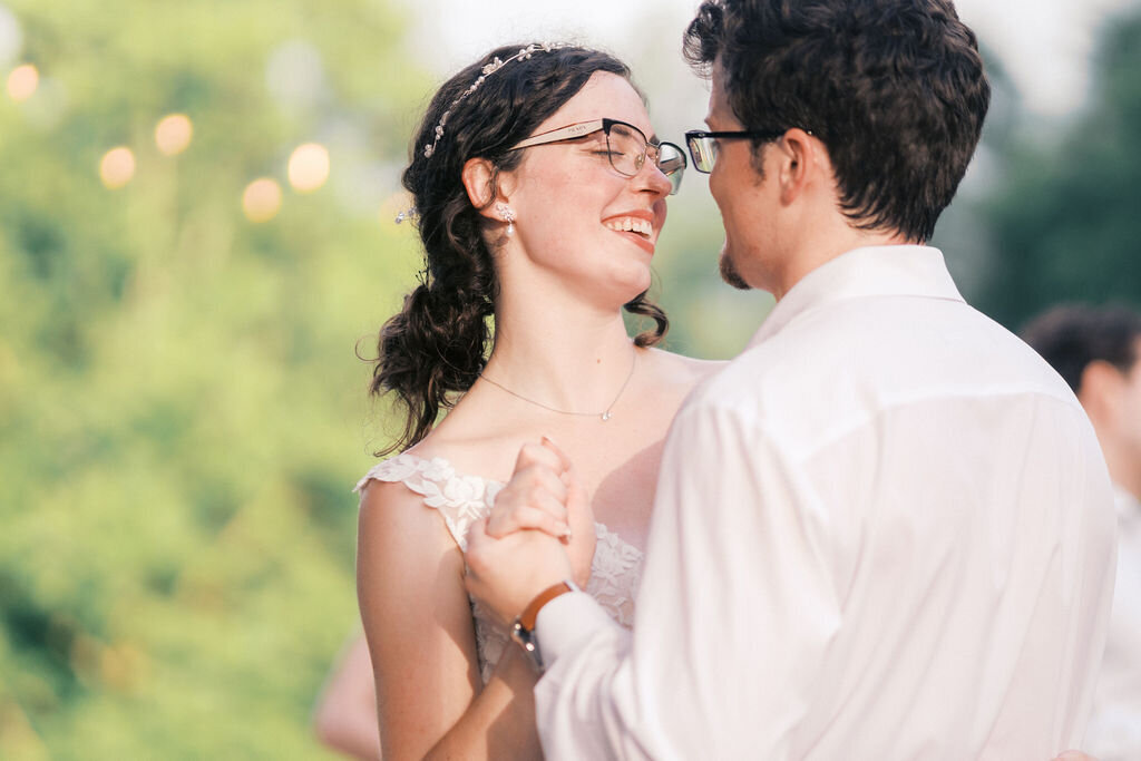 Meredith_John_Holston_Springs_Knoxville_Wedding_Alexandra_Adkisson_Photo-767