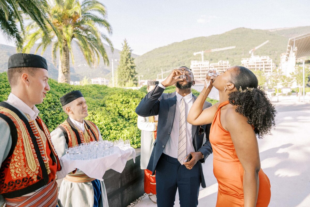 W2-Wedding-Photo-Doyinsola-and-Michael-2022-06-18-2500px-1223
