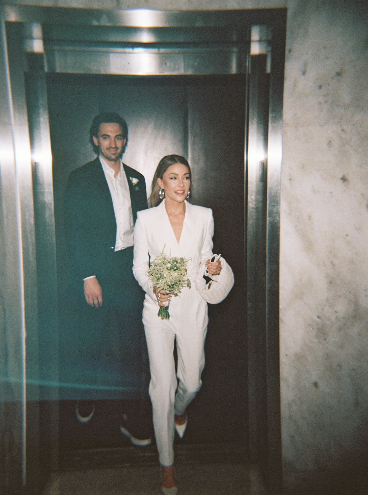minimalist-chic-wedding-elopement54