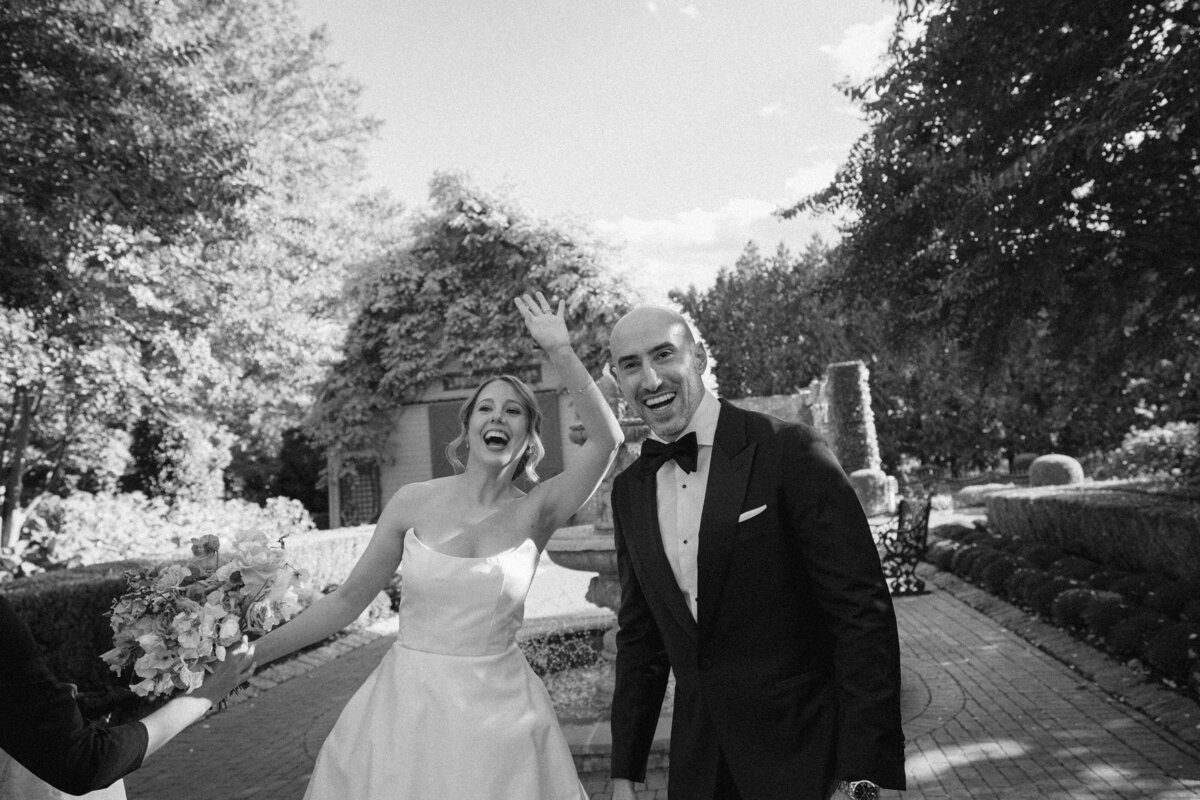 Grace & Ardor Co. East Coast Wedding Engagement Photography Pennsylvania New York City New Jersey Philadelphia Timeless Bold Art Direction Editorial Erin McGeever Ashford Estate Fall-35
