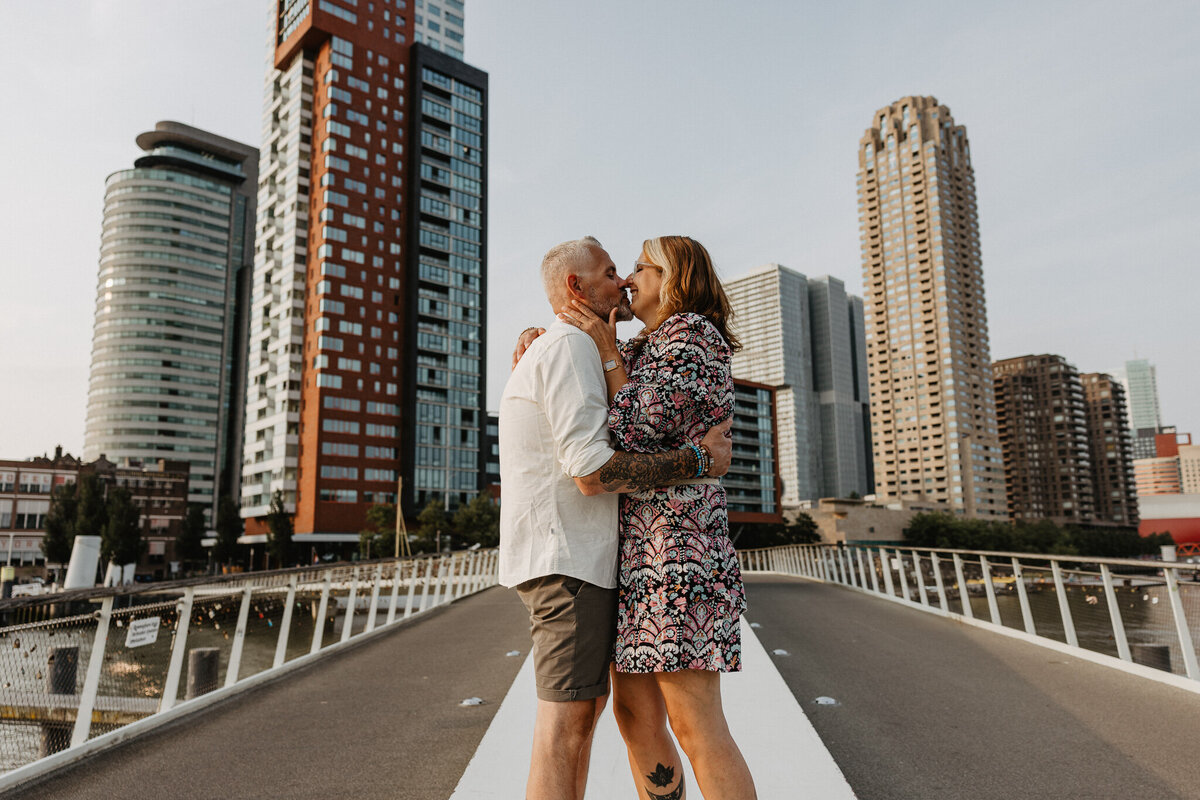 WEB - HANS & MONIEK Lovestories koppelshoot Rotterdam | Samantha Bosdijk Photography-88