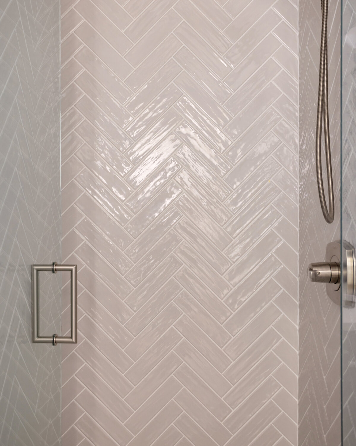 KatCo_Interiors-LakeHouse-Bathroom-09