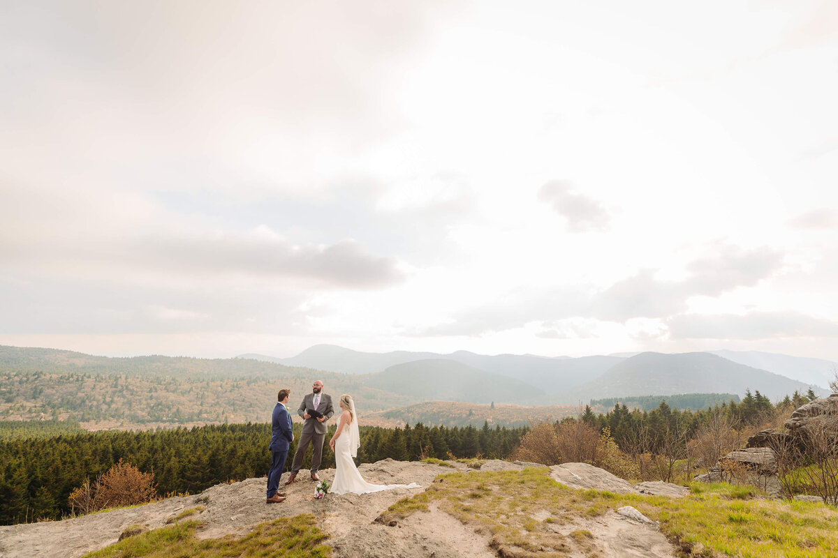 Black-Balsam-NC-Elopement-11