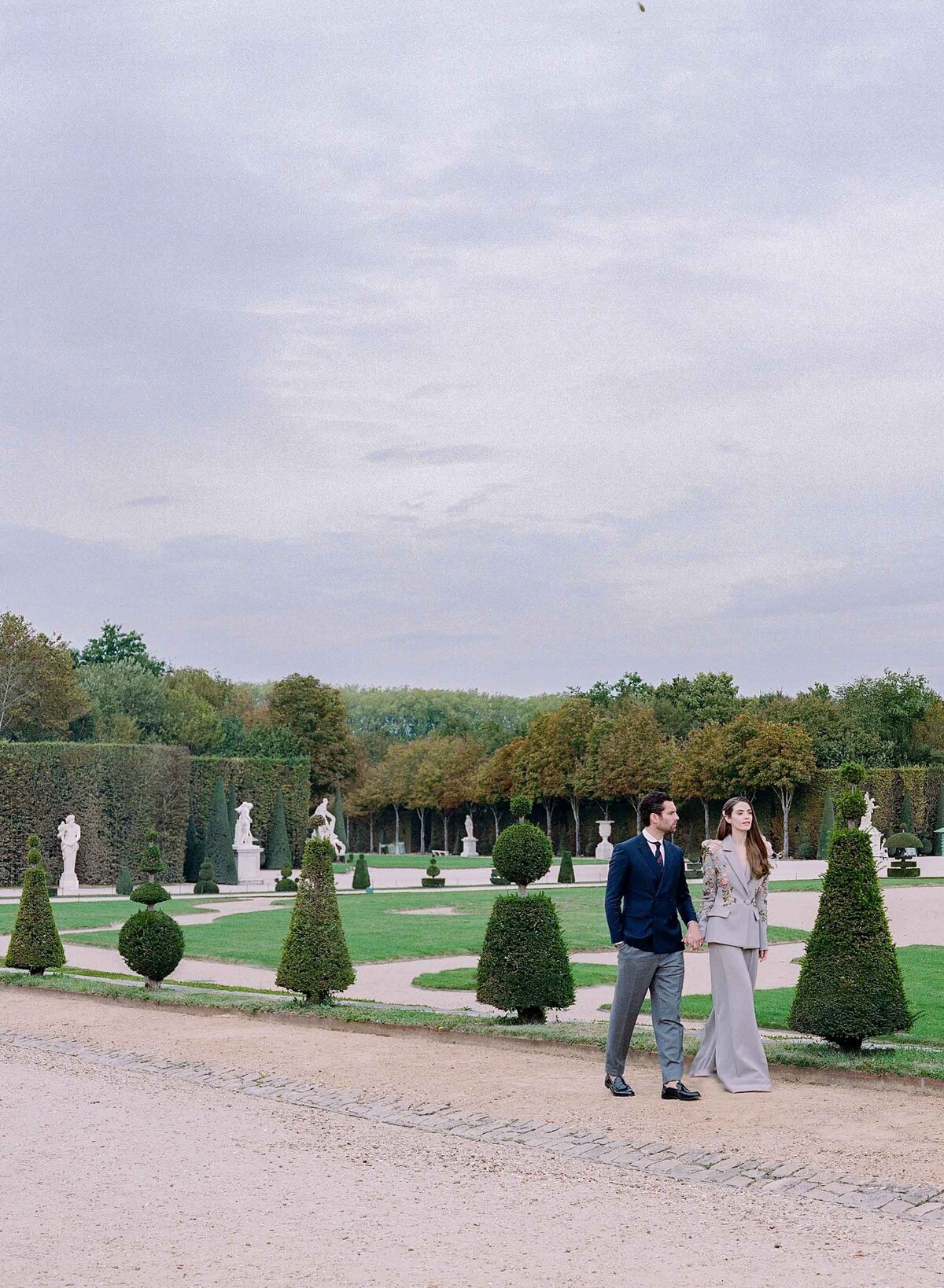 Molly-Carr-Photography-Versailles-Wedding-Photographer-2