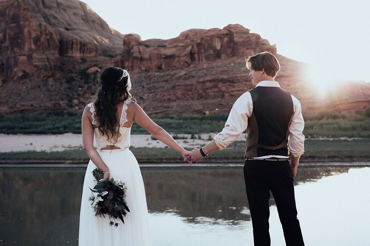 Lake Tahoe local and traveling wedding officiant_0806