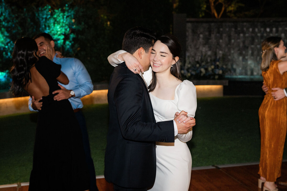 Allyson-and-Connor-gainey-ranch-at-hyatt-wedding-scottsdale-joy-and-ben-photography1103
