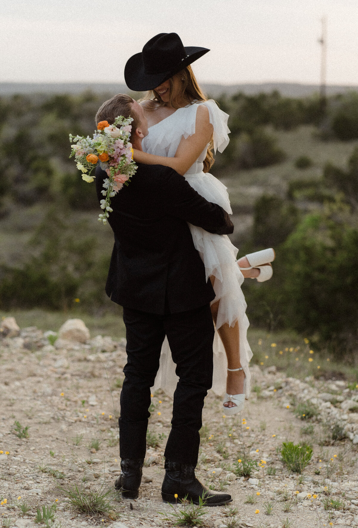 C&R_WED-801