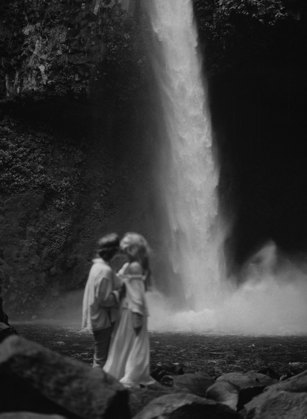 Taylor&Carolyn_HoneymoonFilm_KiKiCreates-010