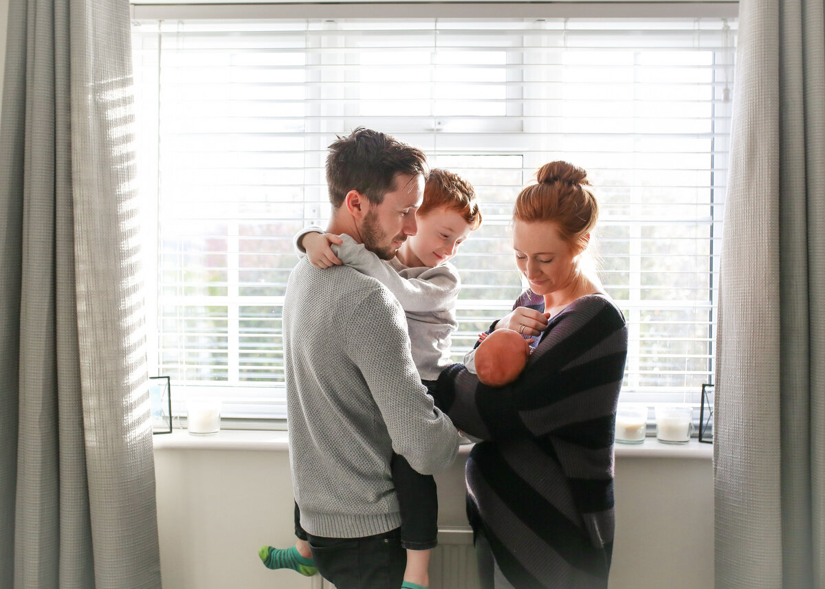 Specialist newborn photographer | Haslemere, Godalming, Cranleigh