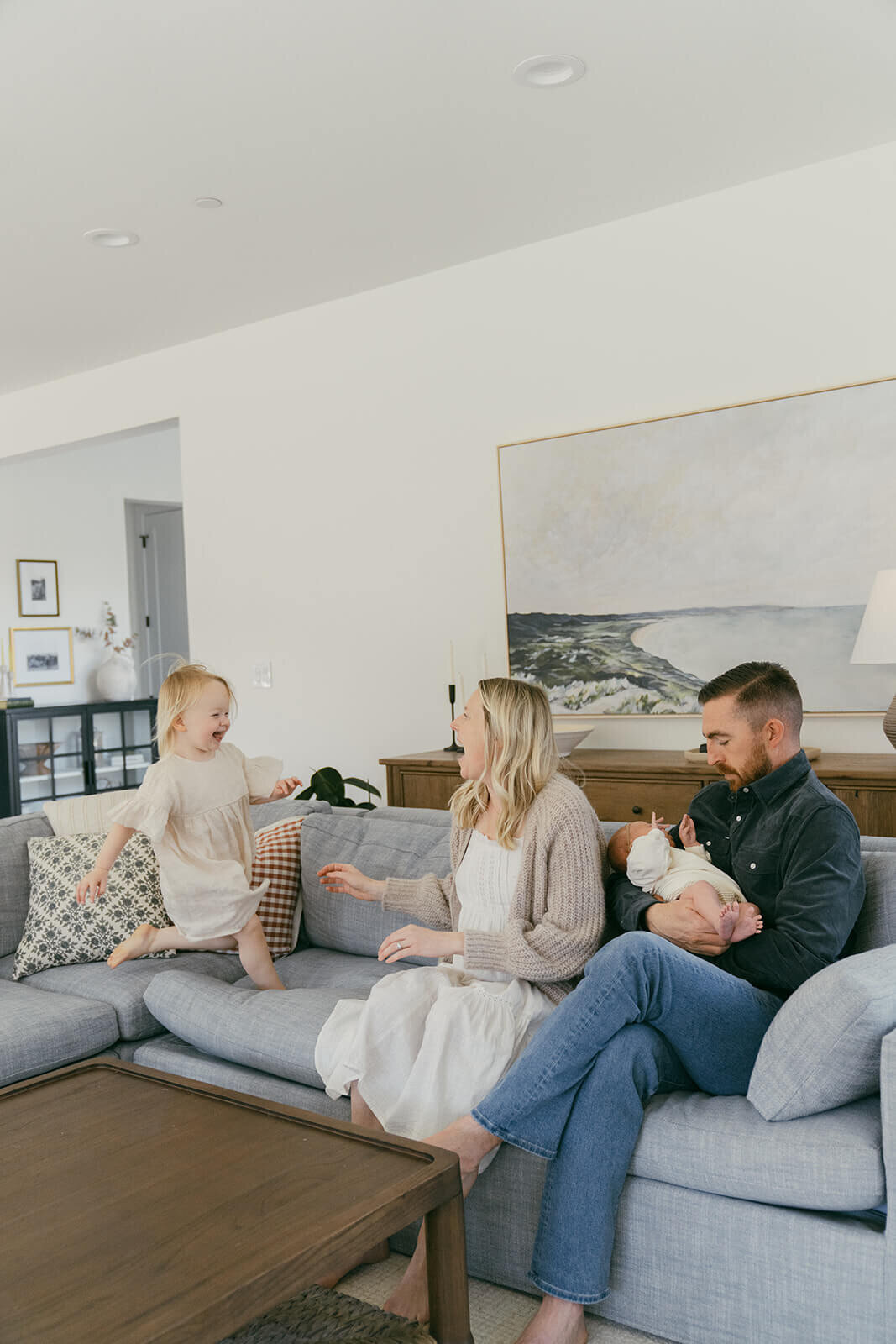 In home newborn family photos by San Luis Obispo Family Photographer Photography by Samantha Anne