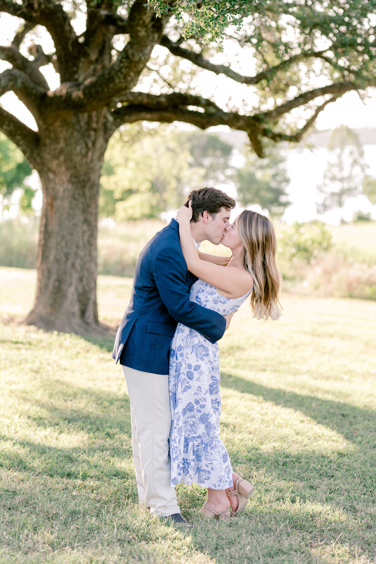 Regan & Owen's White Rock Lake Engagement Session | Dallas Wedding Photographer | Sami Kathryn Photography-10