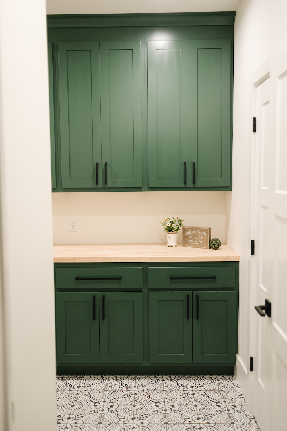 st-george-laundry-room-design