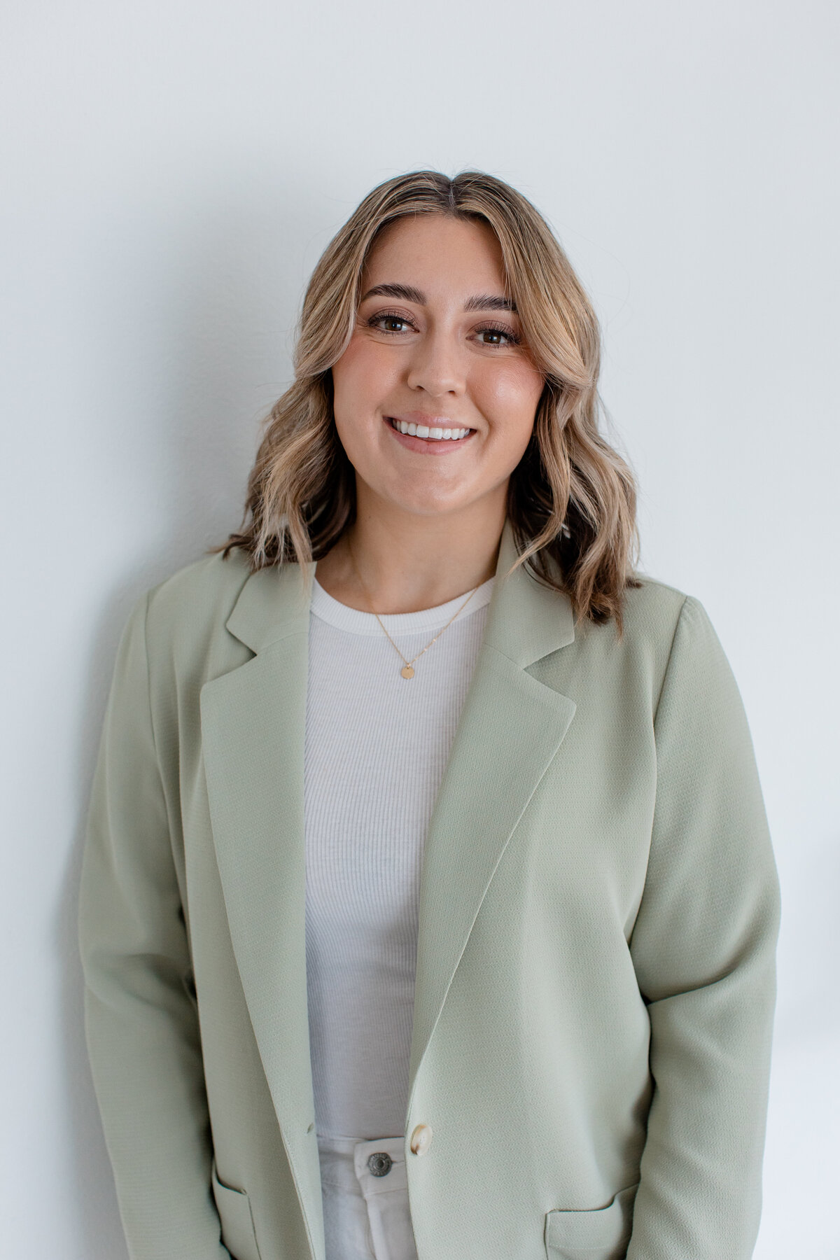 Hailey-branding -204