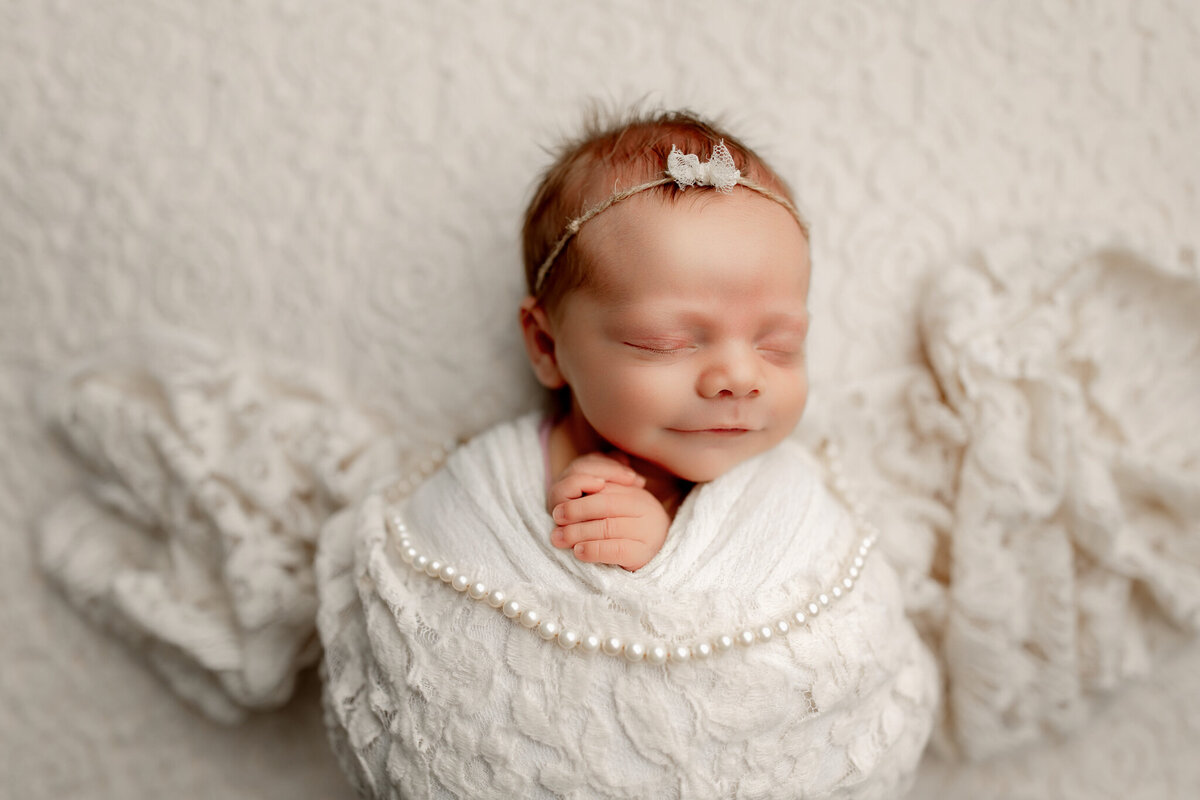 best Fayetteville AR newborn photographer, newborn portraits Cave Springs, best newborn photographer Tontitown AR