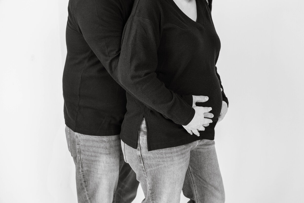Kara - Maternity-75