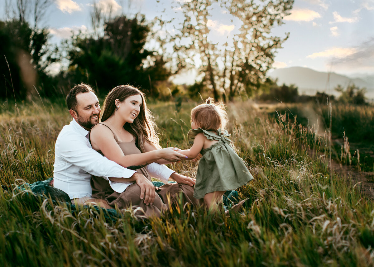 summer sunset family photos in Arvada Colorado