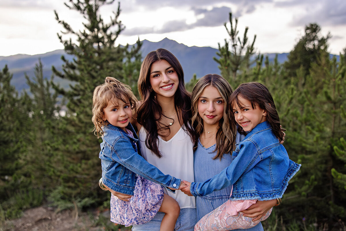 46_DeLaTorreFamily_Final