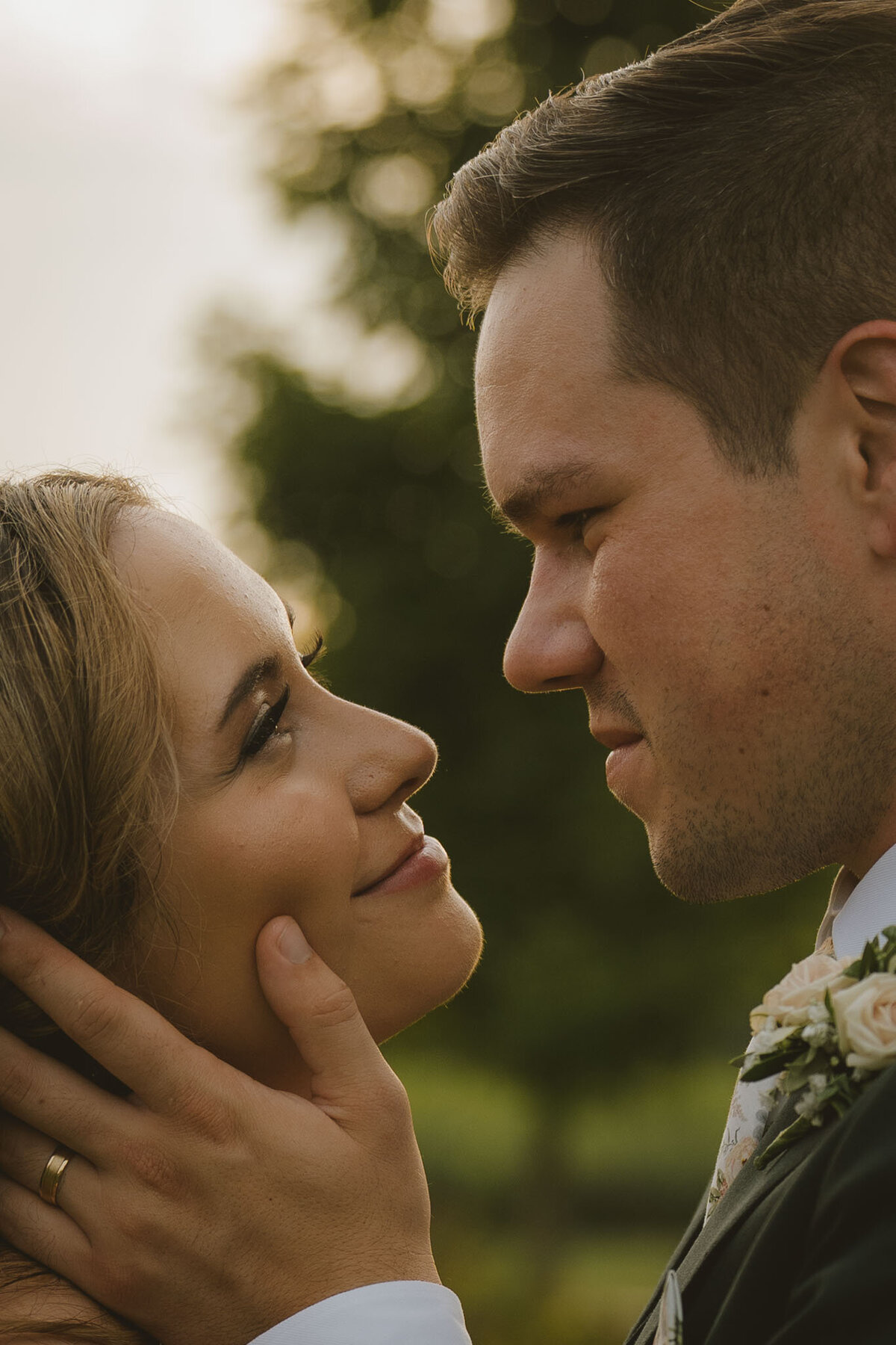 Grand Rapids Michigan Wedding Photographer-24