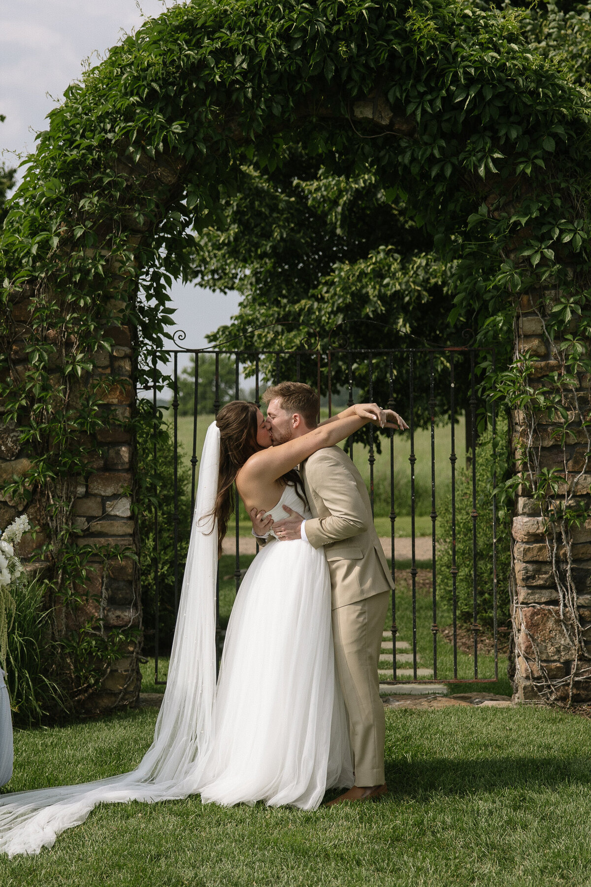 RevelWoodsPhoto-BrownPreviews-8508