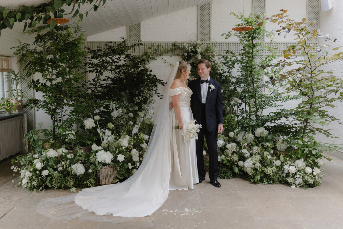 Emily&Tom-sharing-26