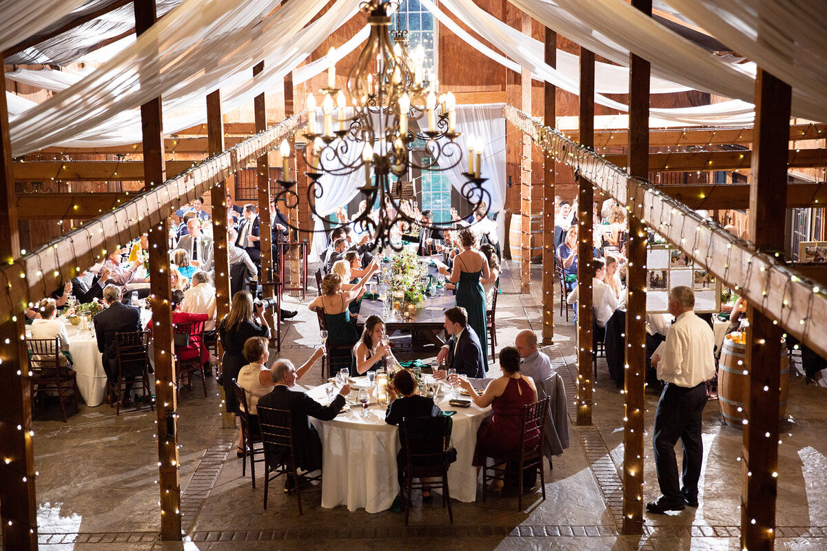 loudoun-studios-bluemont-vineyards-weddings-va00140