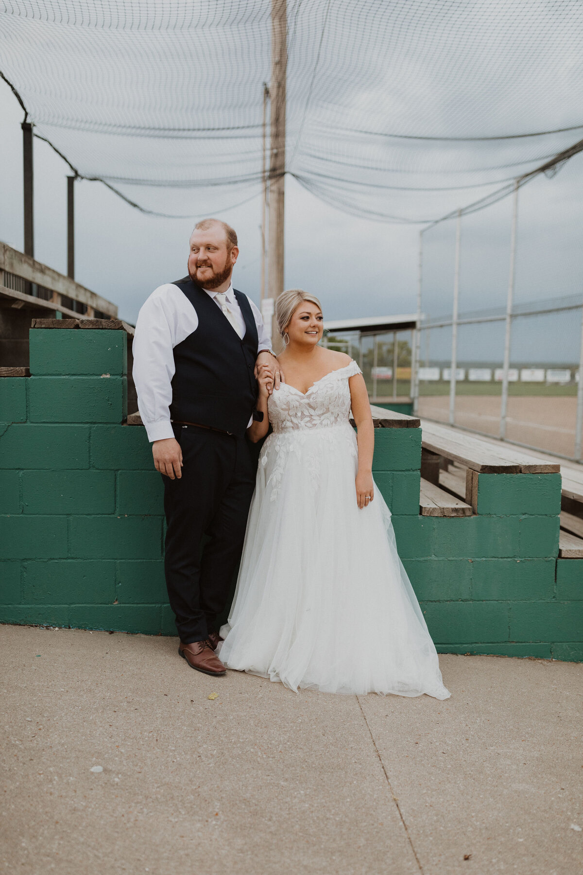 BuschjostWedding_KenzieCaptures_JoplinMOWeddingPhotographer-372