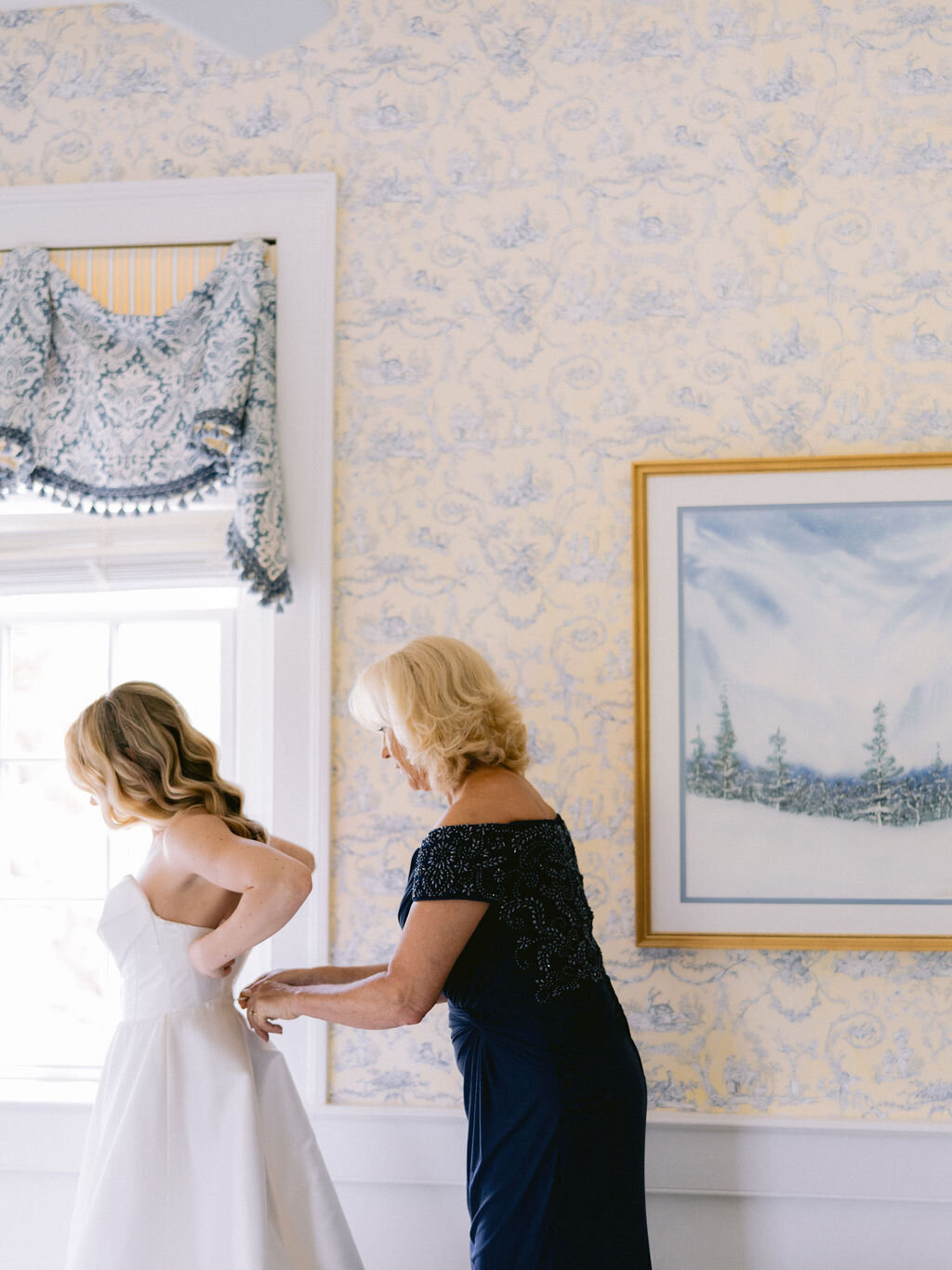 NikkiSanterre_EastCoastPrivateEstateWeddingPhotographer_Caroline&Ben-17