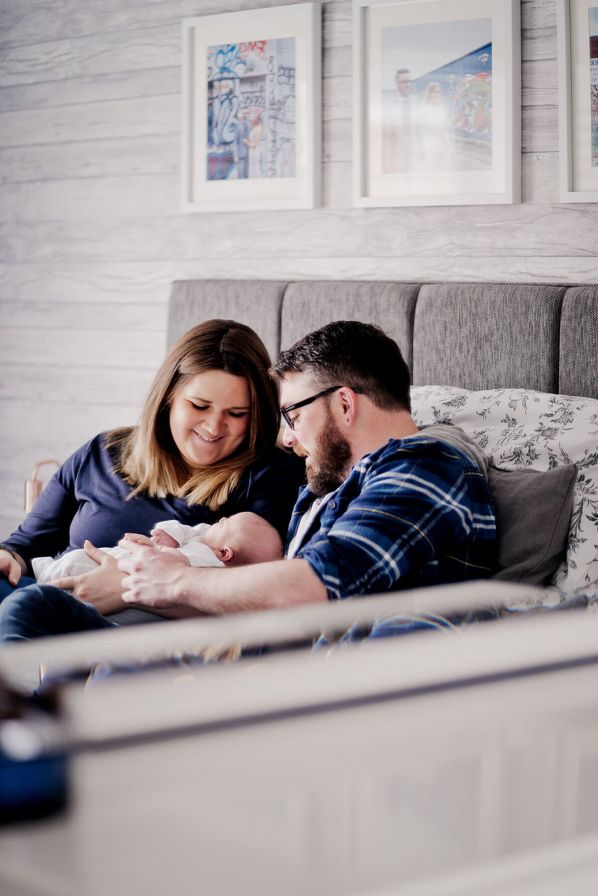 newborn-baby-relaxed-lifestyle-natural-family-photography-104