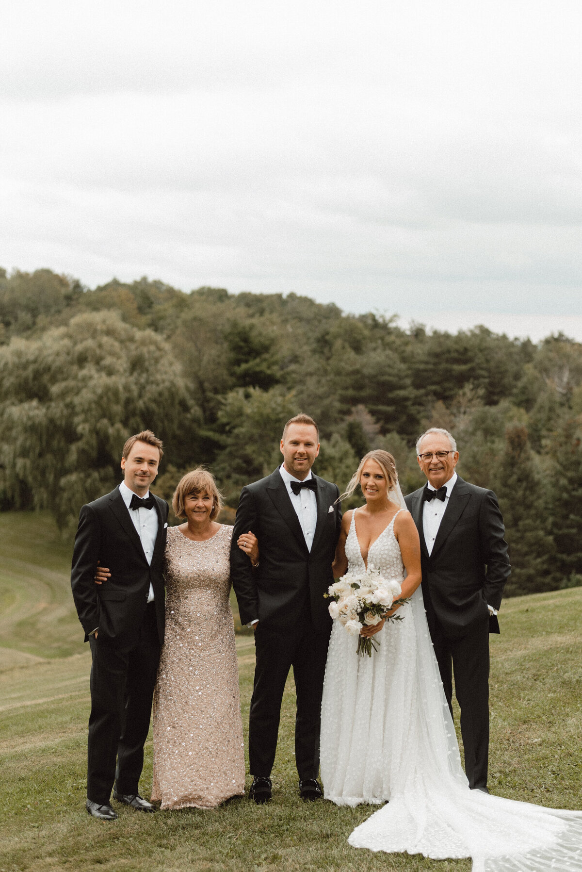 AllieJenningsPhoto-LawrenKyleWedding-SNEAKPEEKS-116