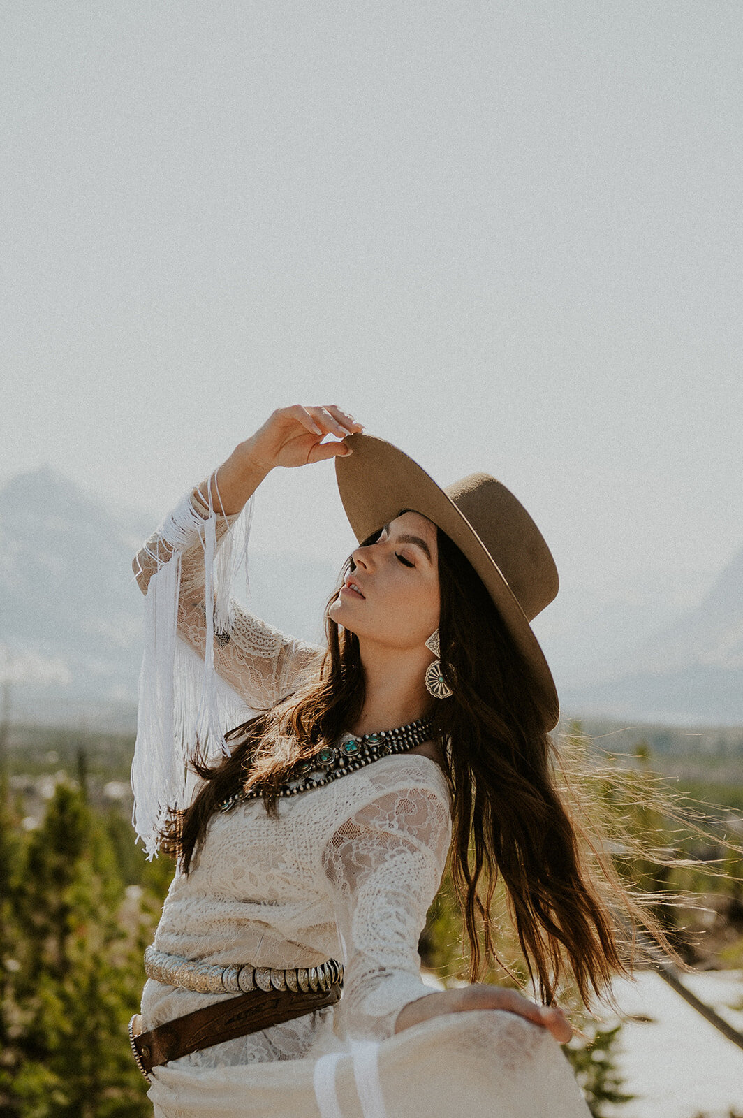 western-boho-glacier-park-elopement-presley-gray-photo-9026