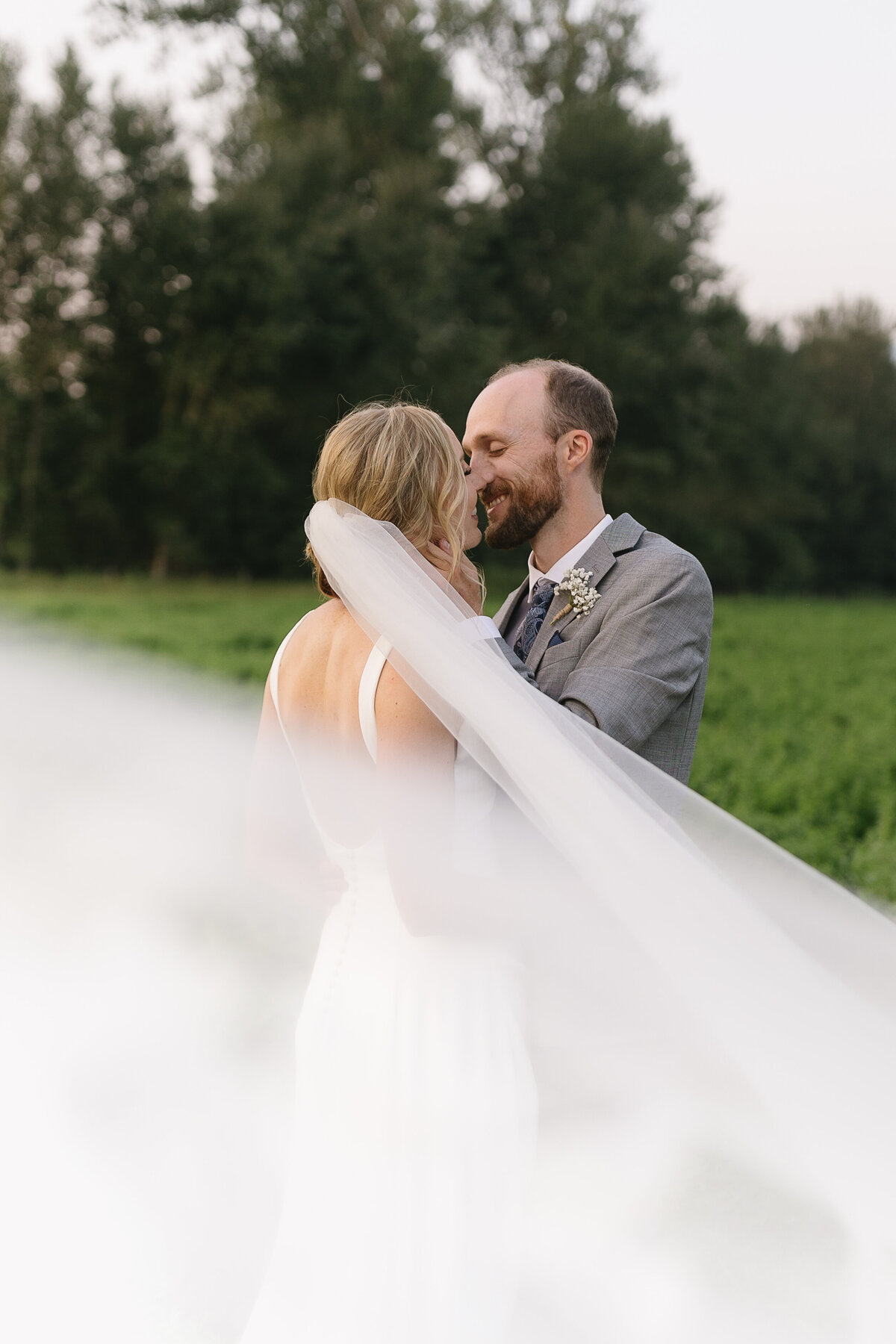 behind-the-veil-barriere-kamloops-wedding-photographer