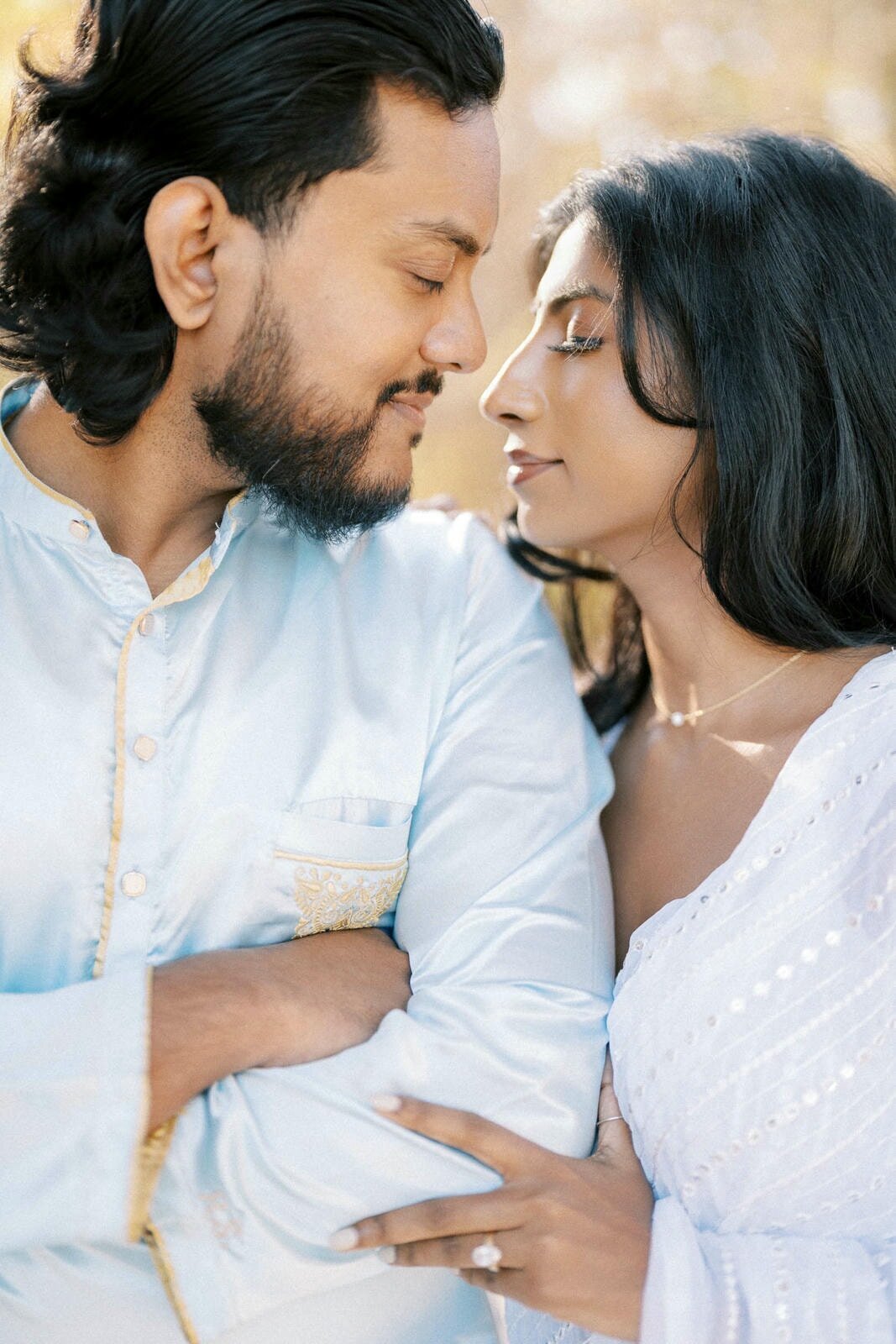 E4-Toronto-Engagement-Photoshoot-Judi-and-Raj-2024-11-03-2500px-1132