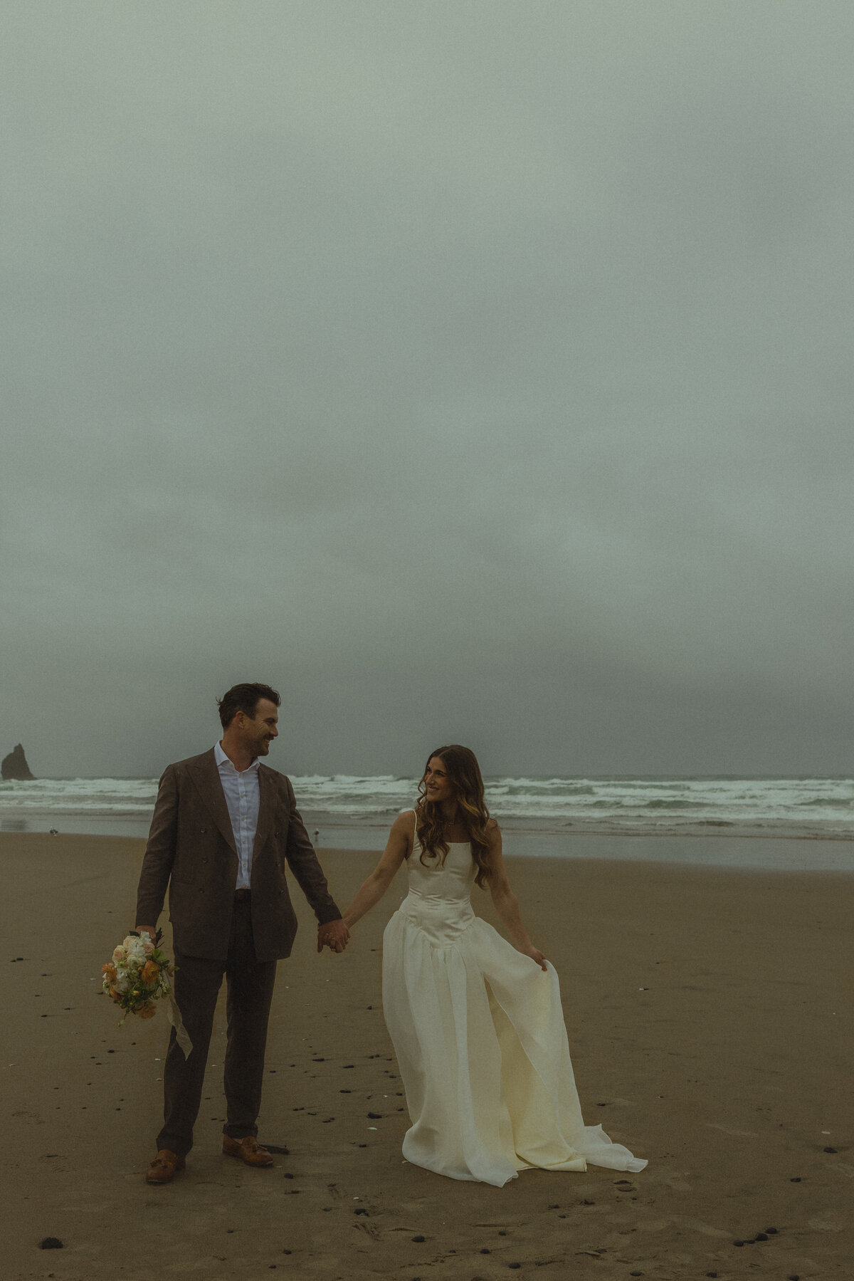 CannonBeachCouple-12