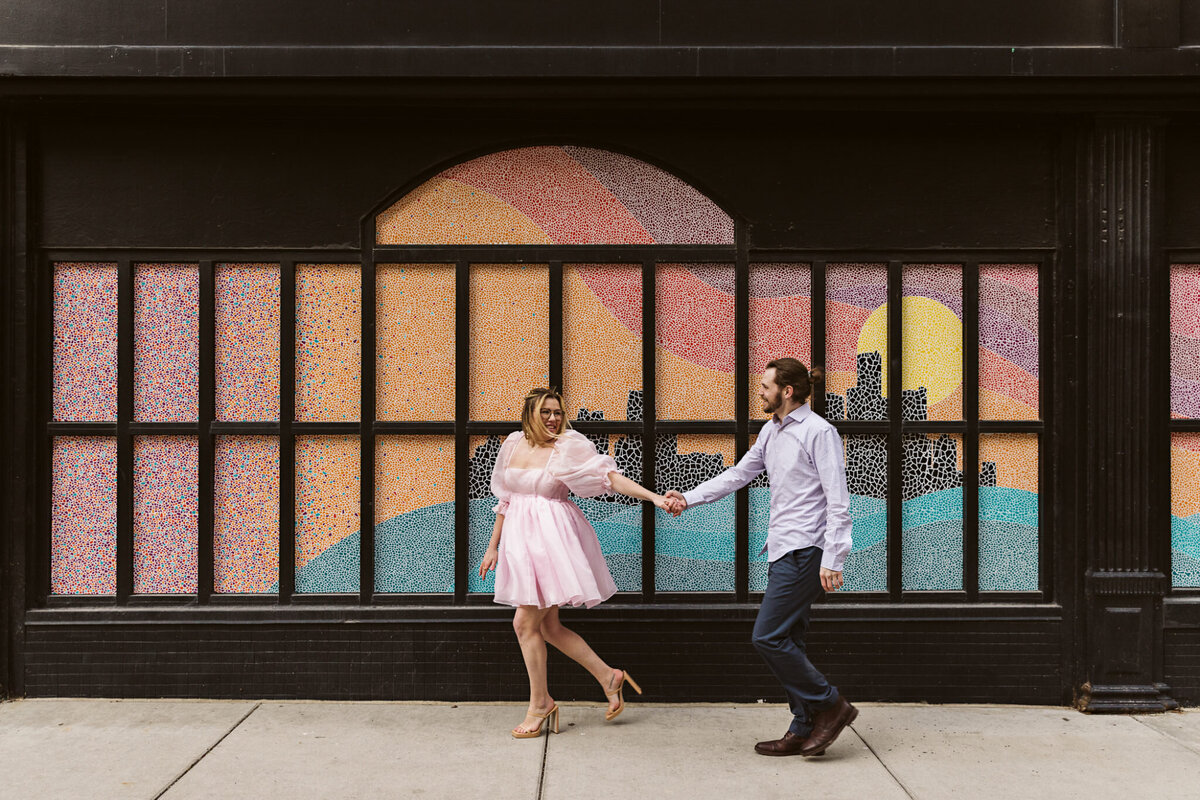 smith-photographers_downtown-engagement-1-2048x1366