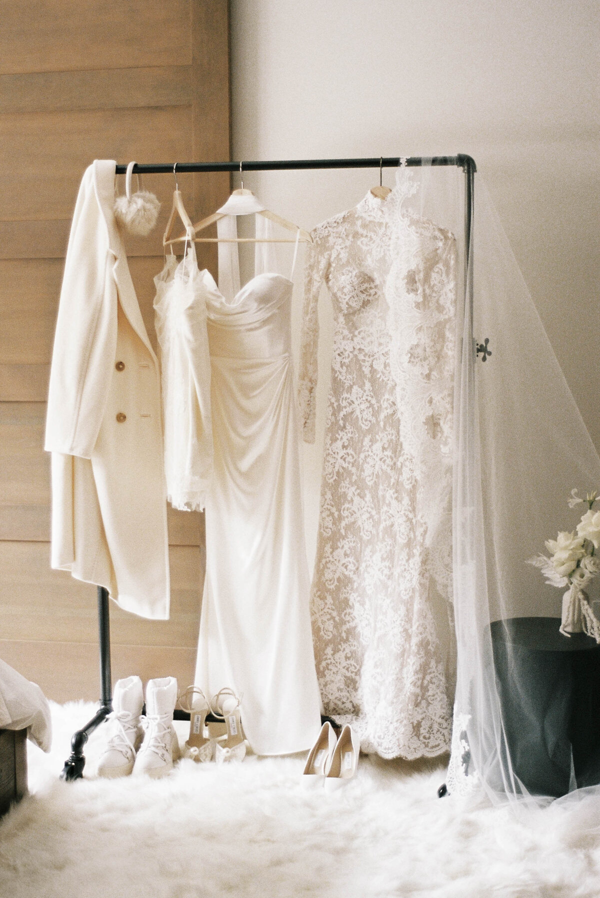 515-Wedge-Mountain-Lodge-and-Spa-Whistler-BC-Canada-Samara-Andre-Wedding-19
