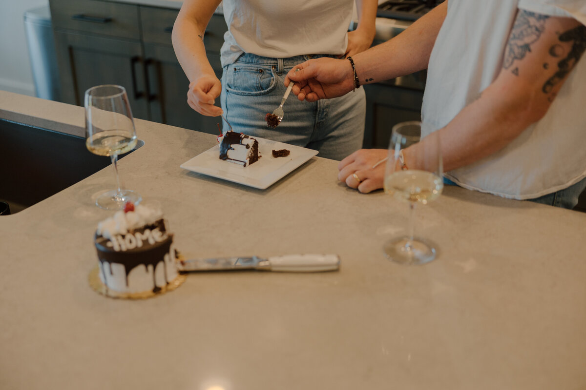BillieFruitPhotography-mom+dadbuyAhome-77
