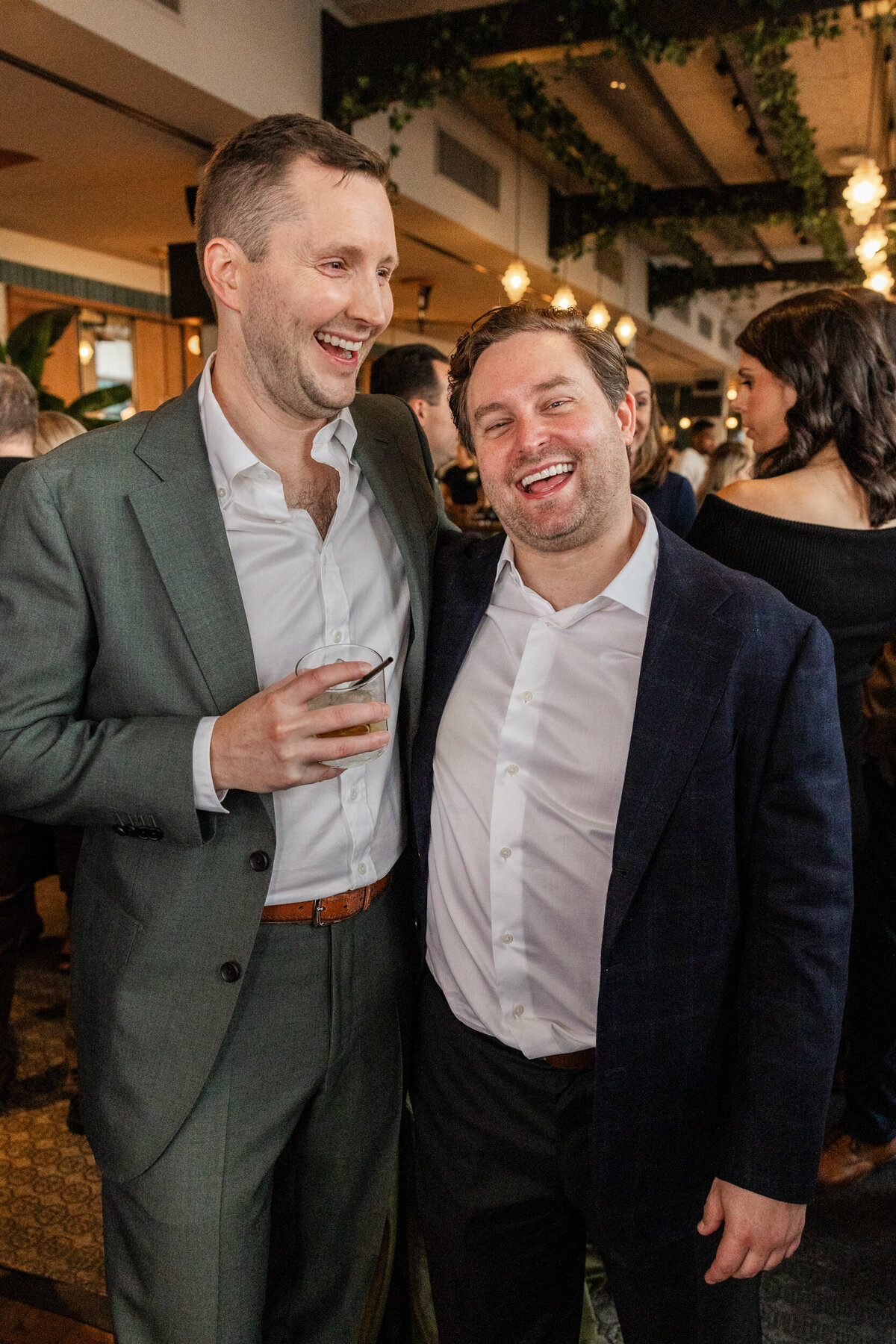 intimate-chicago-elopement-wedding-hoxton-hotel-photos-50
