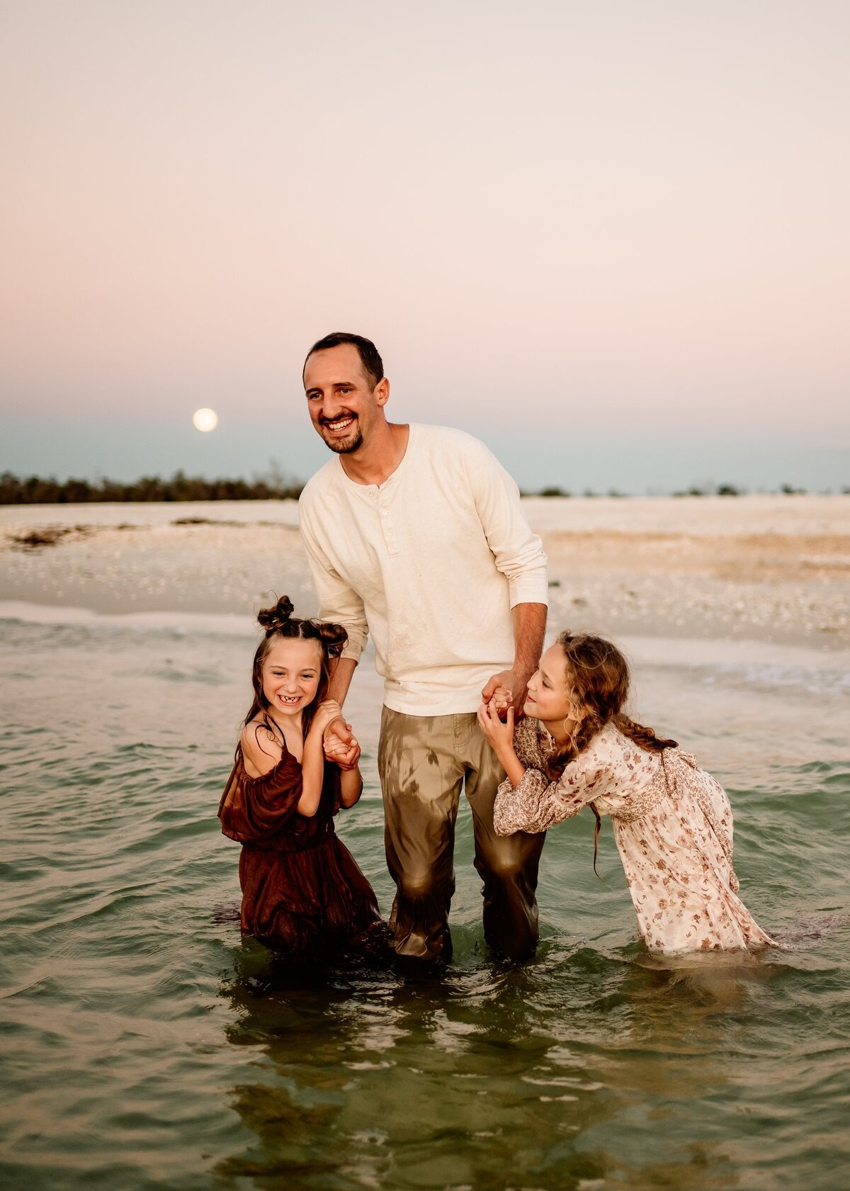 Chasing Creative Family Portraits 2024-127