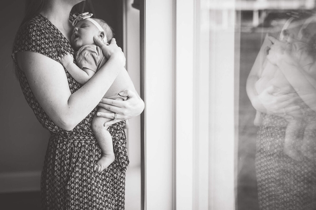 Harrisonburg-Newborn-Photographer-2-5