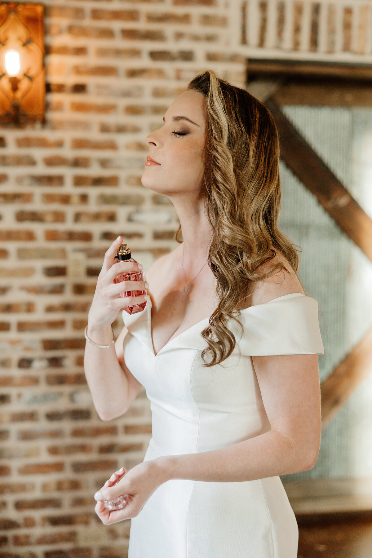 mims-wedding-getting-ready-69