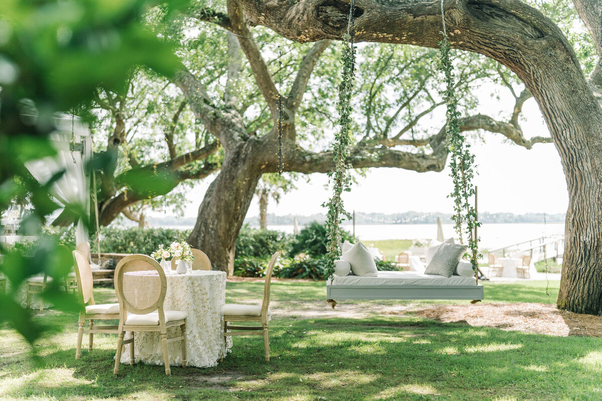 Alex+Josh-LowndesGroveWedding-654