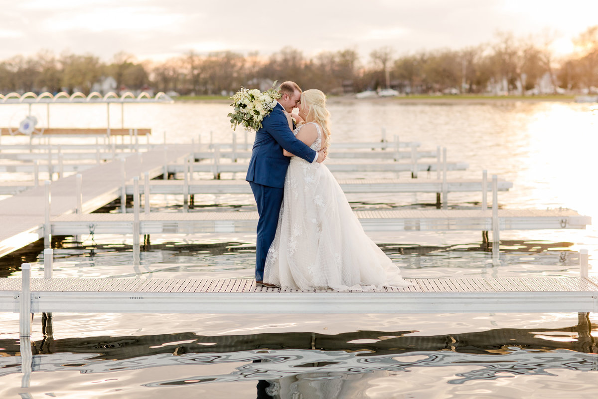Lake wedding Detroit Lakes